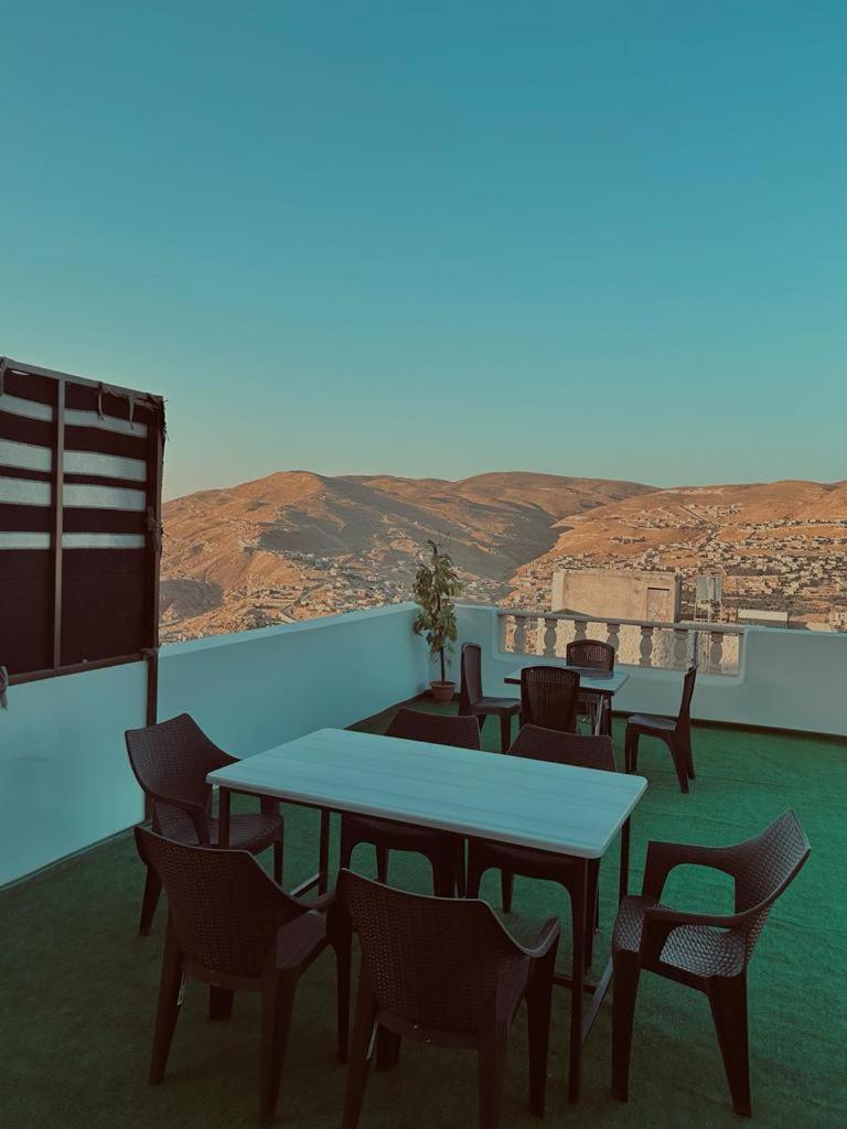 Leen Guest House Wadi Musa Exterior foto